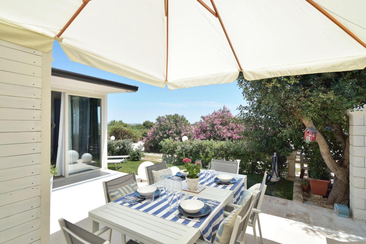 Apartamento CASA SULLA SPIAGGIA con ACCESSO E SPIAGGIA PRIVATA Santa Maria Del Focallo Exterior foto