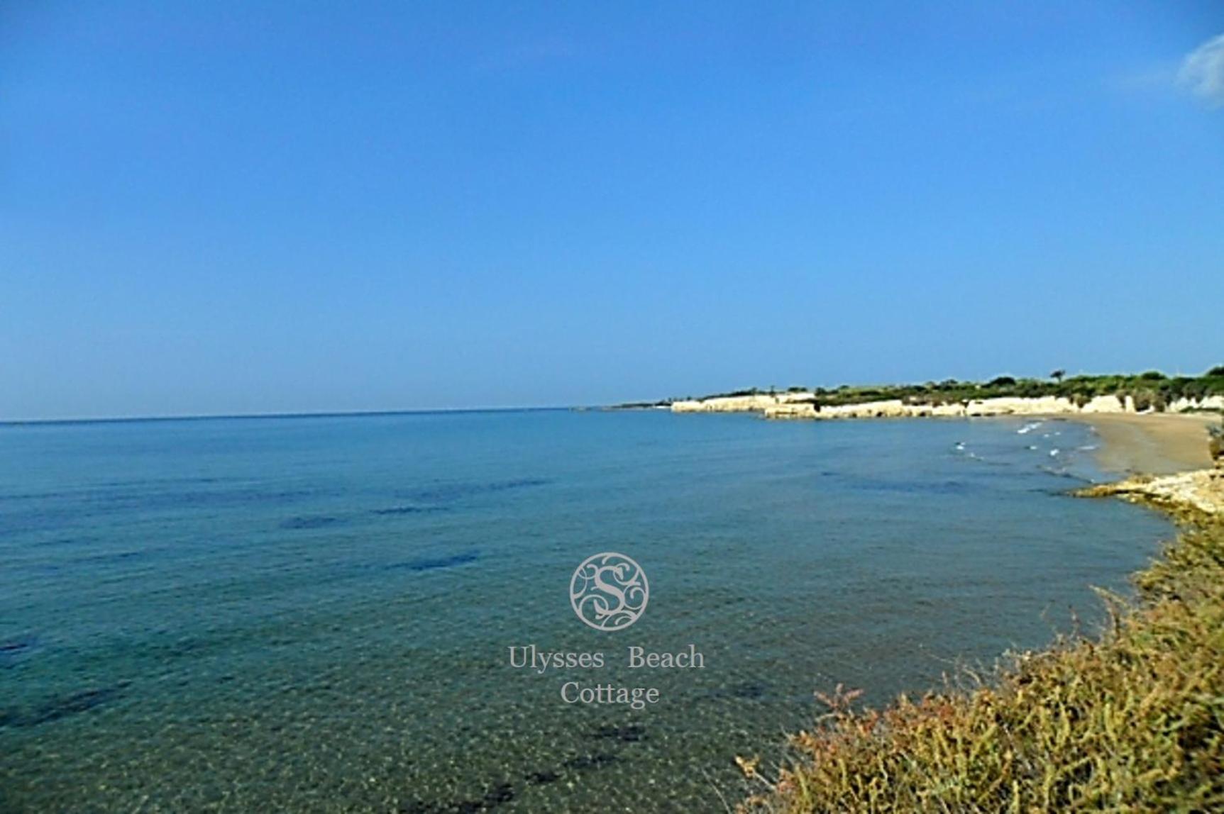 Apartamento CASA SULLA SPIAGGIA con ACCESSO E SPIAGGIA PRIVATA Santa Maria Del Focallo Exterior foto