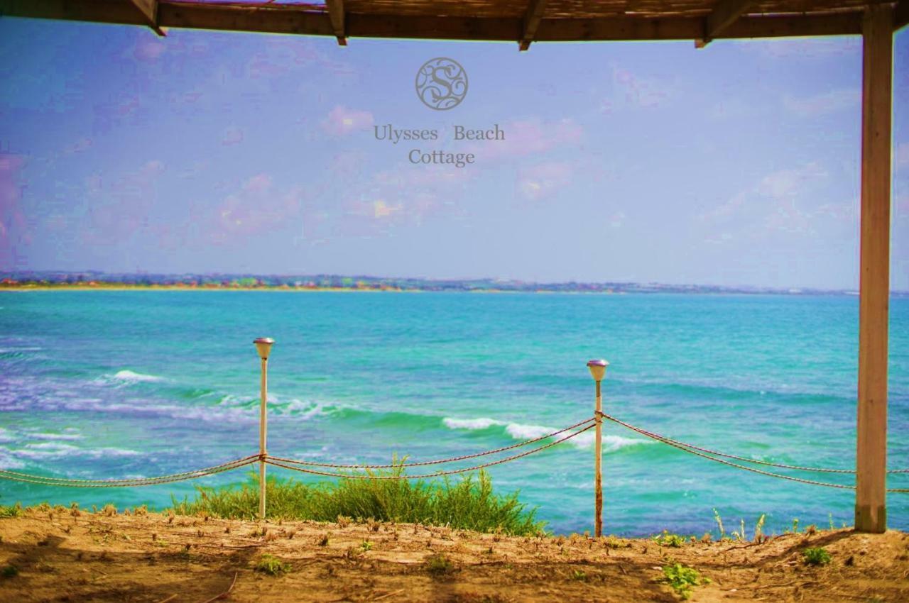 Apartamento CASA SULLA SPIAGGIA con ACCESSO E SPIAGGIA PRIVATA Santa Maria Del Focallo Exterior foto